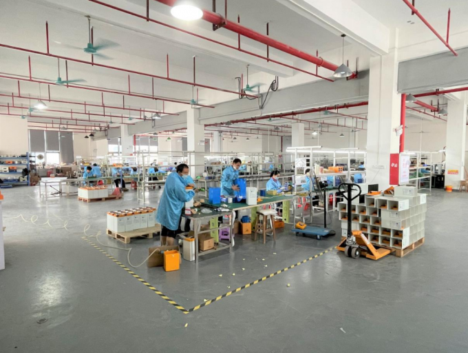 Importação de Shenzhen Passional e exportação Co., linha de produção 3 da fábrica do Ltd.